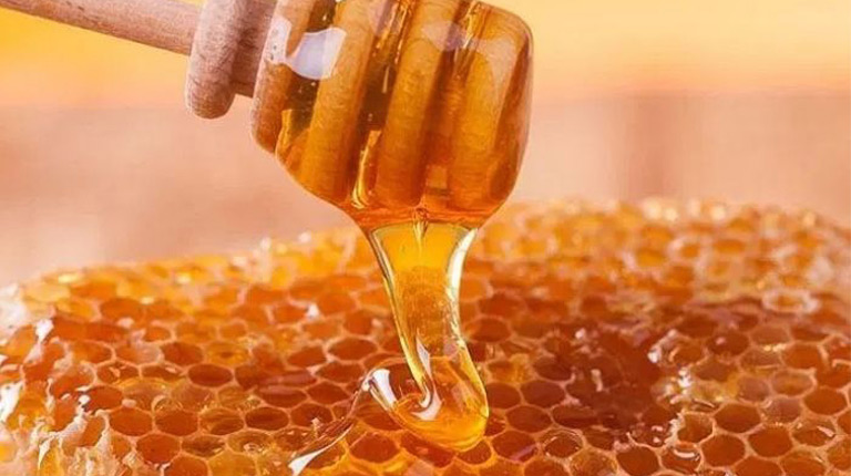 Nên sử dụng mật ong nguyên chất, không chất bảo quản