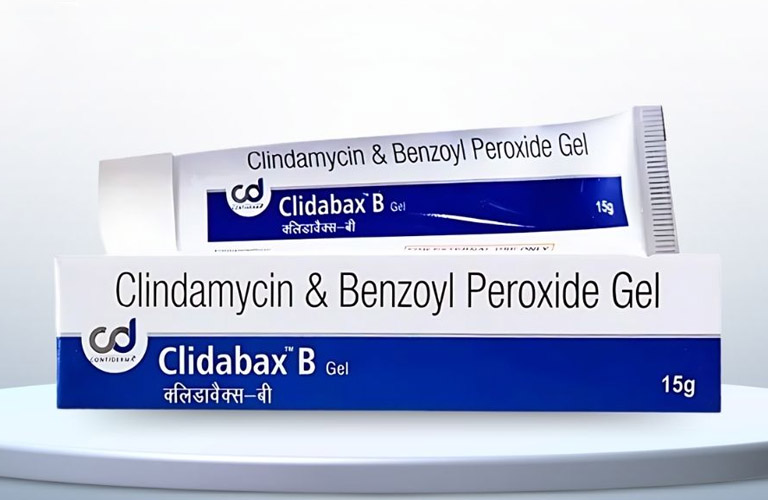 Sử dụng kem chứa benzoyl peroxide để giảm viêm, ngăn mụn quay lại